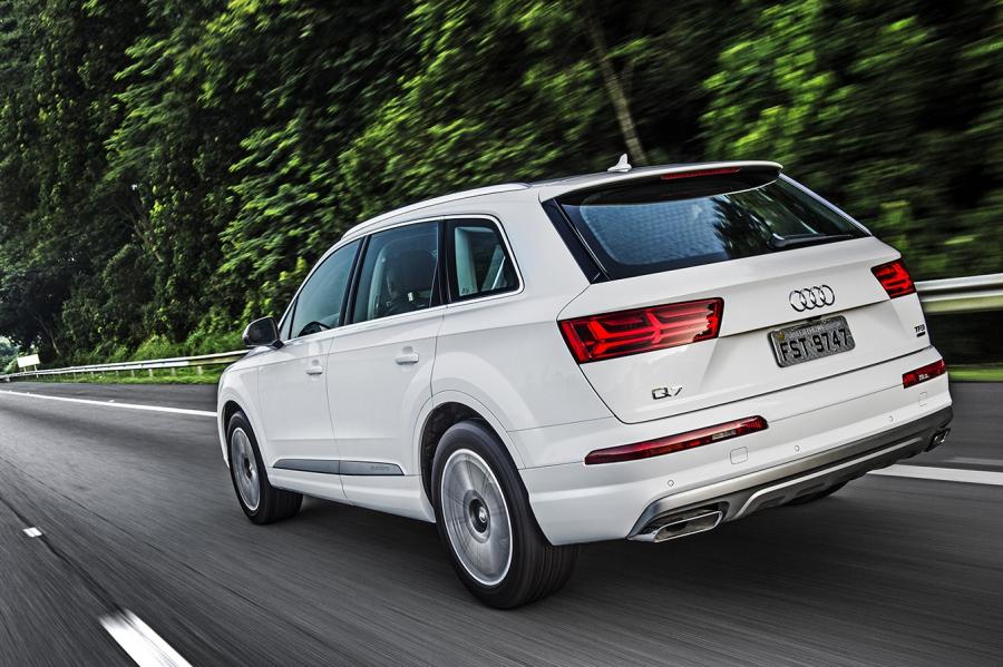  Audi Q7 TFSI Quattro (4M) 2016 года  (LA) (фото 13 из 40)